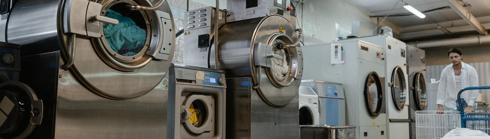 Why Commercial Laundry Services in Bangkok Are a Smart Choice for Your Business